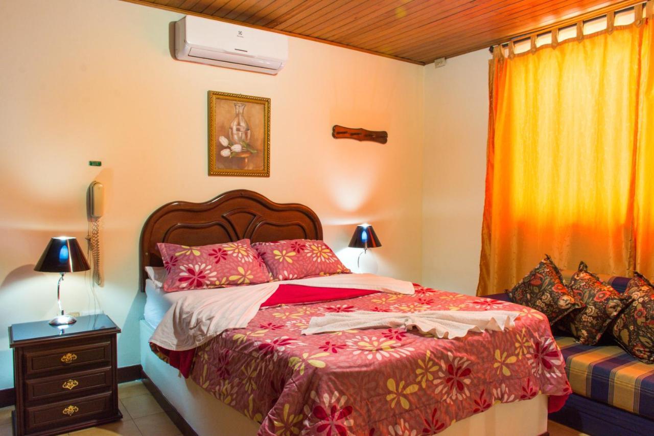 Hotel D' Oscar Cali Eksteriør billede